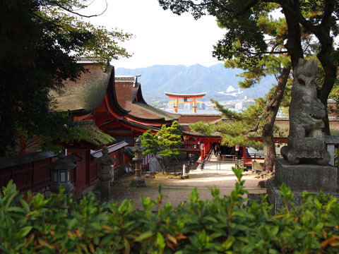 itukushima_j2_z.jpg